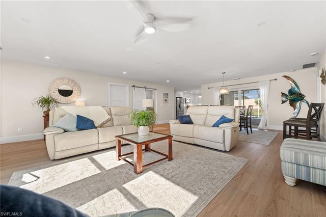 1925 Imperial Golf Co BLVD, Naples, FL 34110