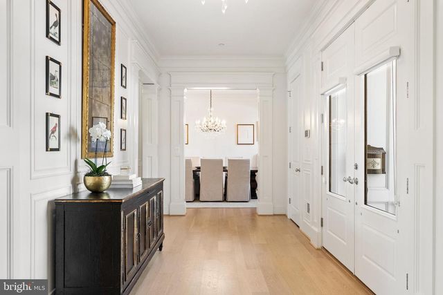 4410 MEADOW RD NW, Washington, DC 20007
