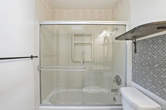220 Long St, Suisun City, CA 94585