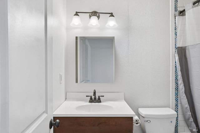 220 Long St, Suisun City, CA 94585