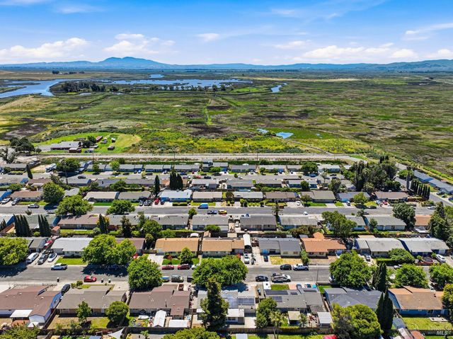 220 Long St, Suisun City, CA 94585
