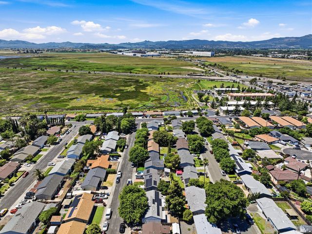 220 Long St, Suisun City, CA 94585