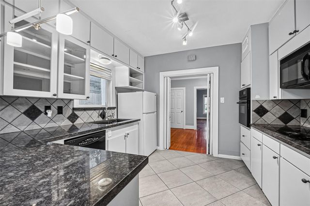 1758 Hawthorne Street 1, Houston, TX 77098