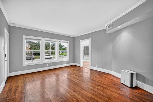 1758 Hawthorne Street 1, Houston, TX 77098