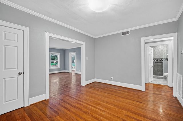 1758 Hawthorne Street 1, Houston, TX 77098