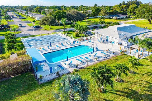 175 High Point Terrace E D, Delray Beach, FL 33445