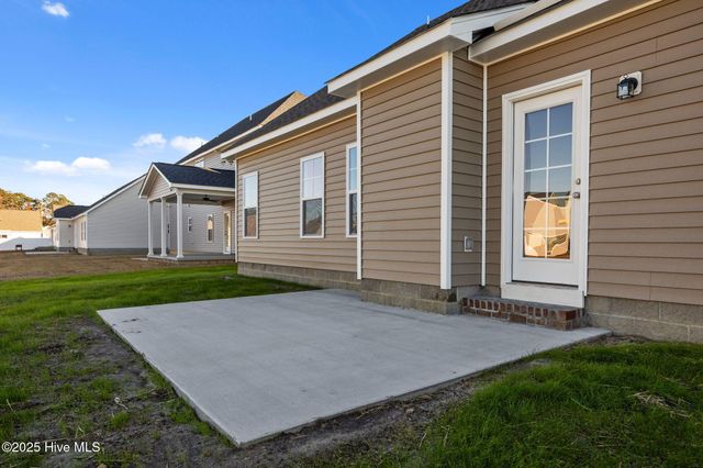 316 Oleander Drive, Greenville, NC 27858