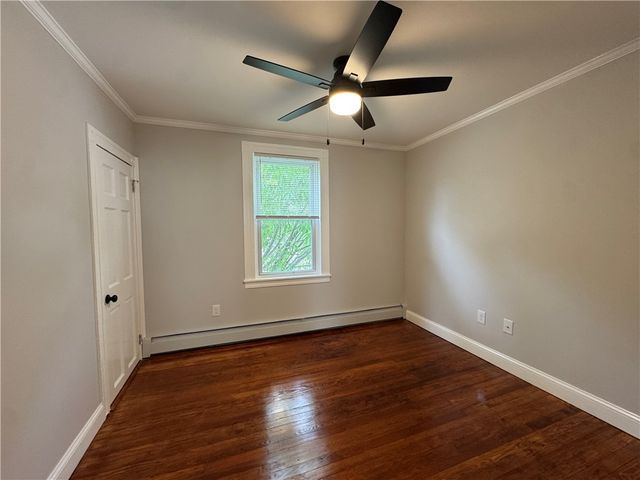 350 Main Street 2, Warren, RI 02885
