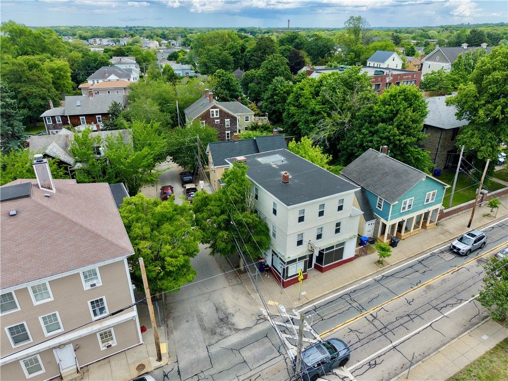 350 Main Street 2, Warren, RI 02885