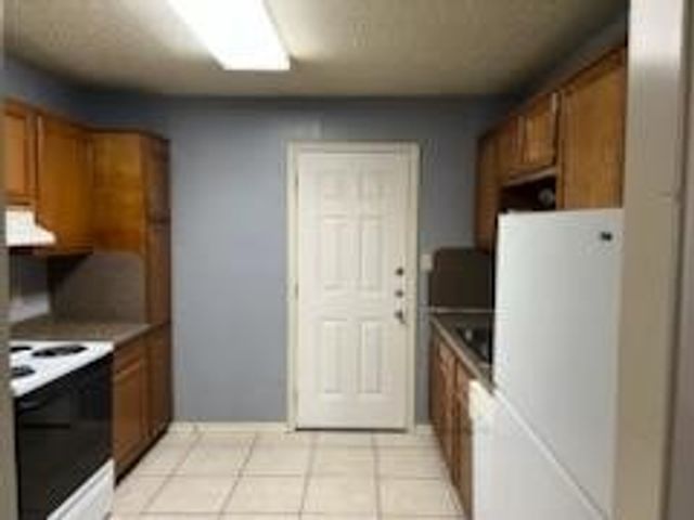 304 Mcbride Street, Lone Oak, TX 75453