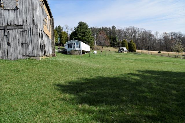 254 Piper Gross Rd, Cook Twp, PA 15650