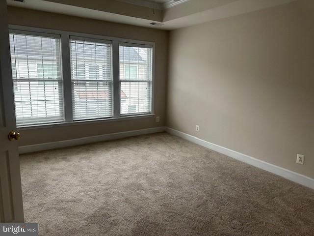 2463 HUNTINGTON PARK DR, Alexandria, VA 22303