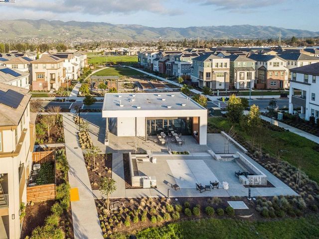 2166 Pastoral Loop, San Jose, CA 95122