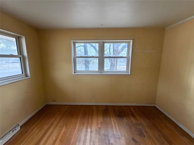 9468 HALLS FERRY Road, St Louis, MO 63136