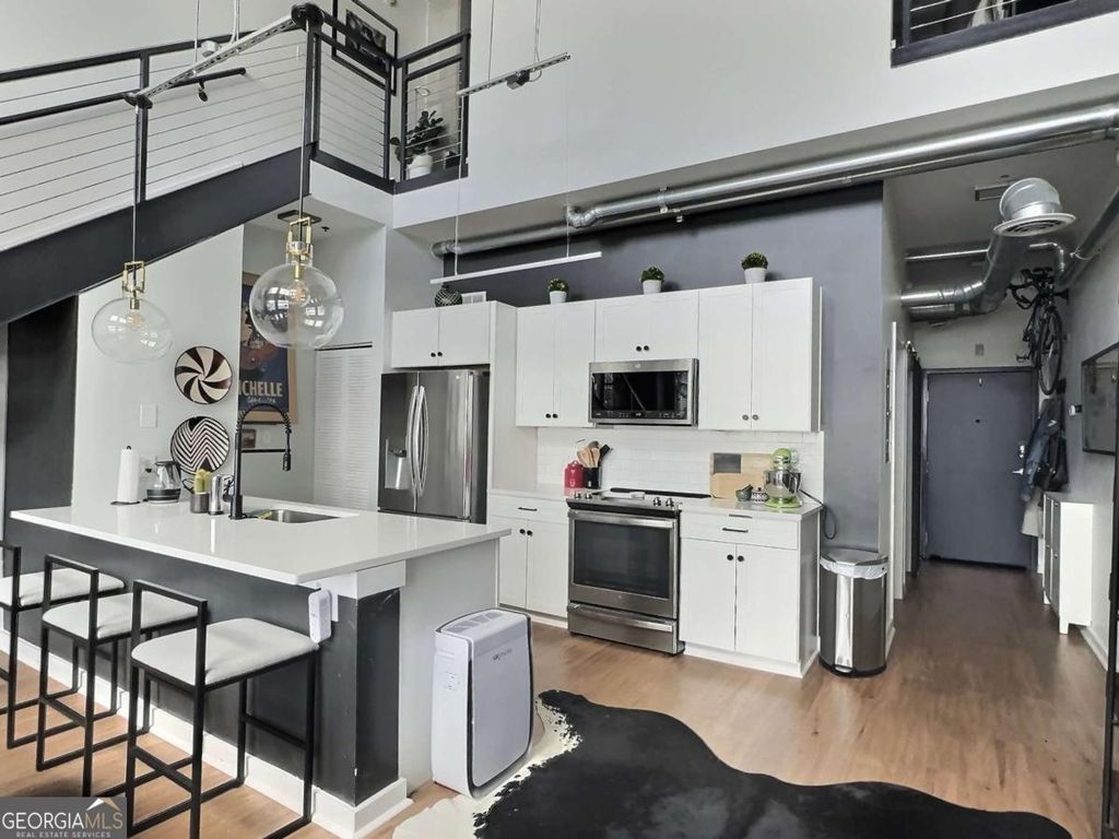 260 18th Street NW 10327, Atlanta, GA 30363