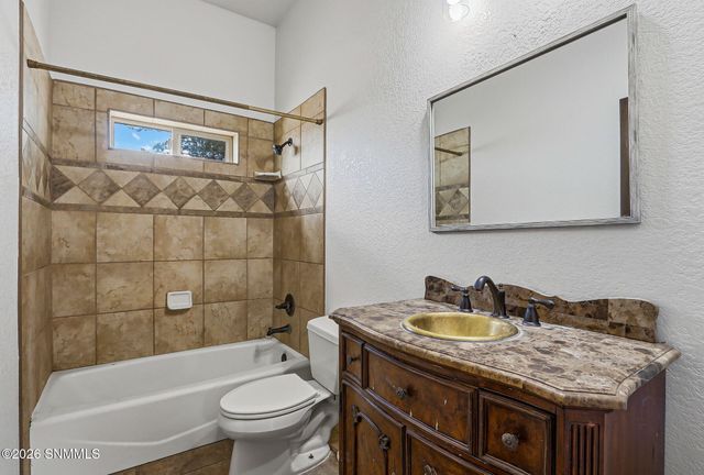 191 Eventing Court, Las Cruces, NM 88007