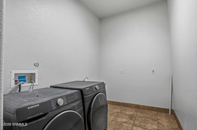 191 Eventing Court, Las Cruces, NM 88007