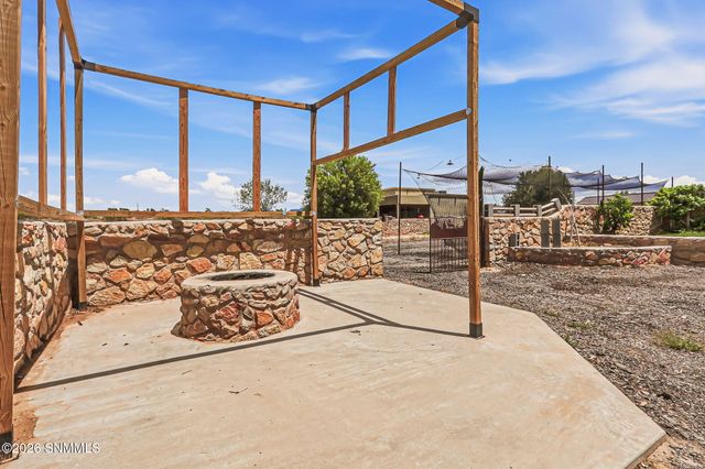 191 Eventing Court, Las Cruces, NM 88007