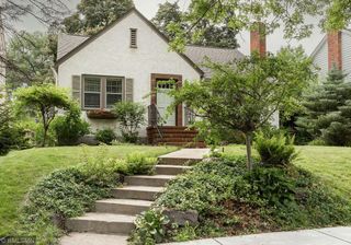 581 Montrose Lane, Saint Paul, MN 55116