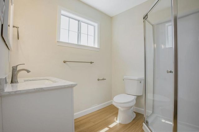 720 Lockhaven Drive, Pacifica, CA 94044