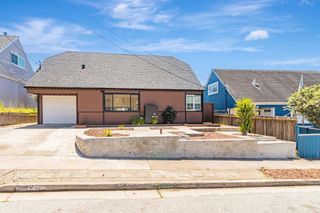 720 Lockhaven Drive, Pacifica, CA 94044