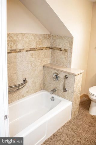 116 E MILL ST, Manheim, PA 17545