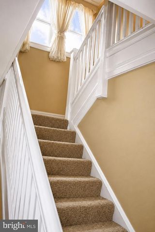 116 E MILL ST, Manheim, PA 17545