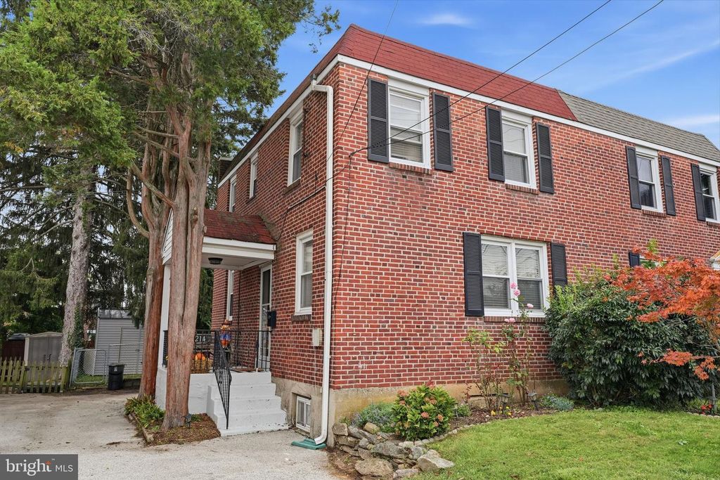 214 WILLIAMS RD, BRYN MAWR, PA 19010 — photo 2