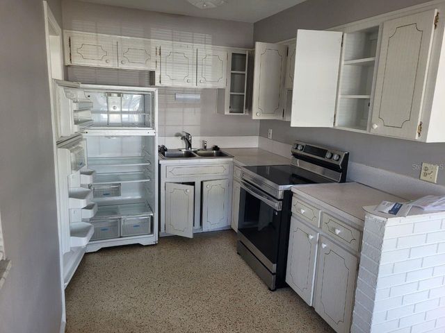 3776 59TH STREET N, St Petersburg, FL 33710