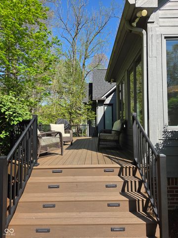 6689 Cardinal Drive, Mccordsville, IN 46055