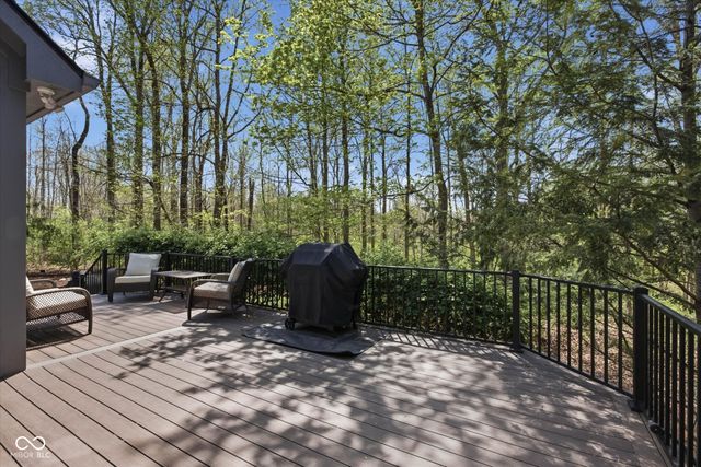 6689 Cardinal Drive, Mccordsville, IN 46055