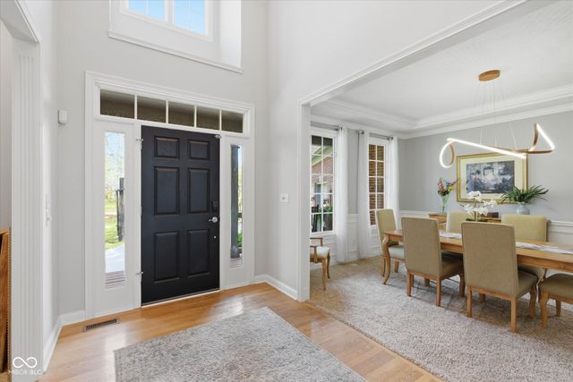 6689 Cardinal Drive, Mccordsville, IN 46055