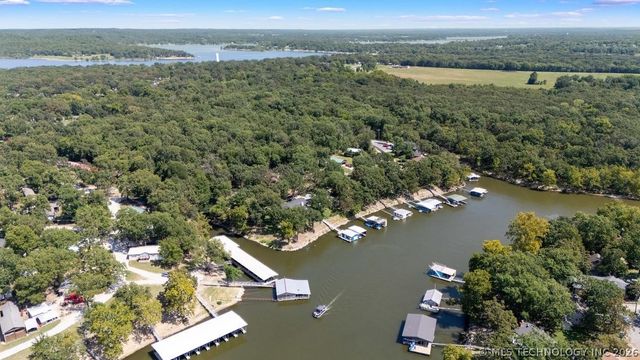 25660 S 625 Road, Grove, OK 74344