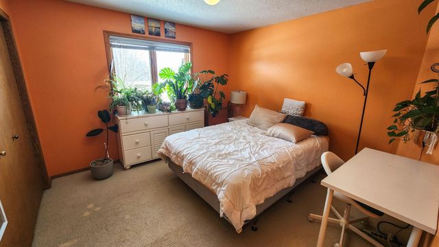 4041 S Rivershore Drive, Moorhead, MN 56560