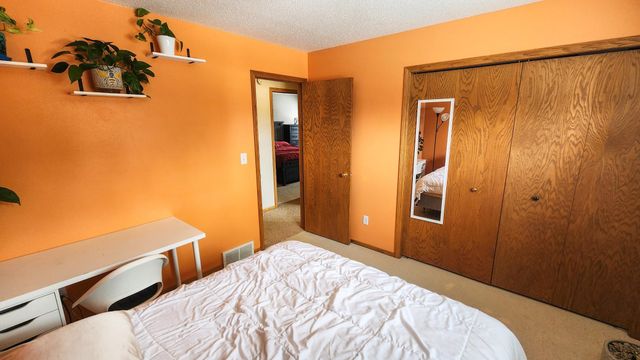 4041 S Rivershore Drive, Moorhead, MN 56560