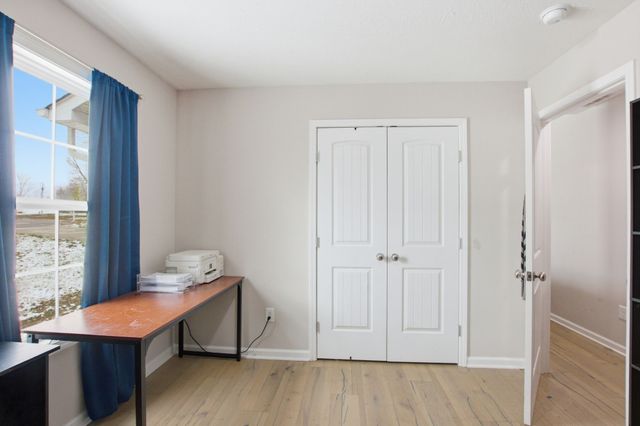 77 Larkspur Ct, Tullahoma, TN 37388