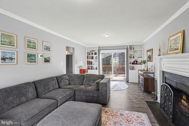 2456 HARPOON DR, Stafford, VA 22554