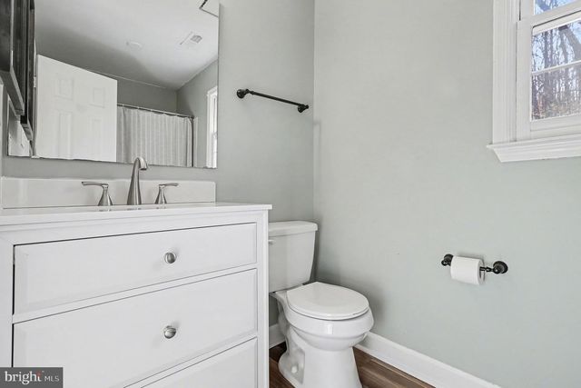 2456 HARPOON DR, Stafford, VA 22554