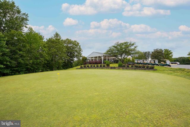 2456 HARPOON DR, Stafford, VA 22554