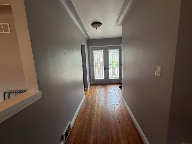 4055 Sandy Creek Drive, Utica, MI 48316