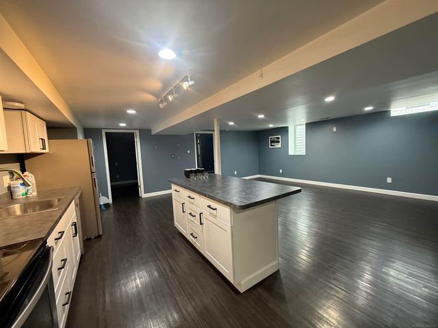 4055 Sandy Creek Drive, Utica, MI 48316