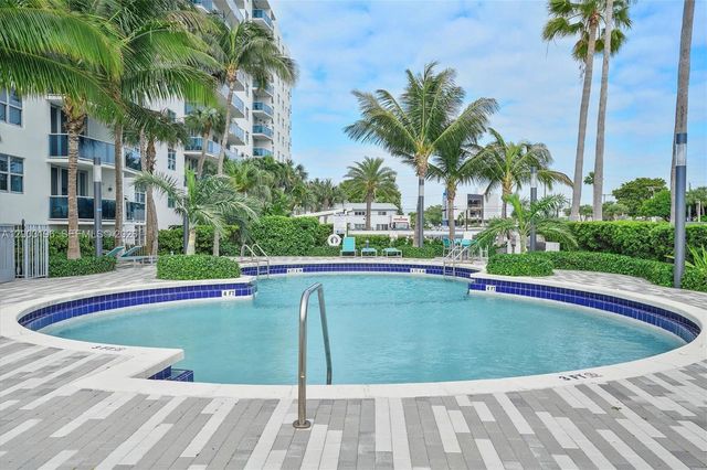 7501 E Treasure Dr 4EF, North Bay Village, FL 33141