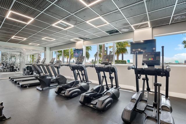 7501 E Treasure Dr 4EF, North Bay Village, FL 33141