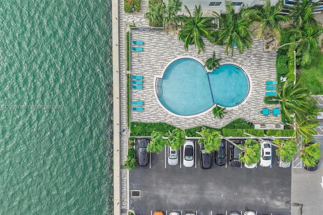 7501 E Treasure Dr 4EF, North Bay Village, FL 33141