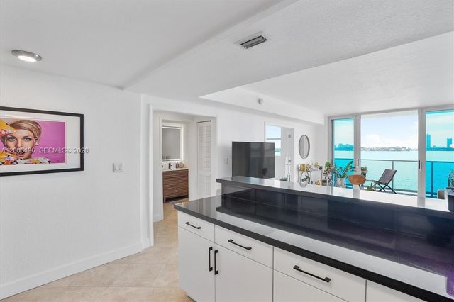 7501 E Treasure Dr 4EF, North Bay Village, FL 33141