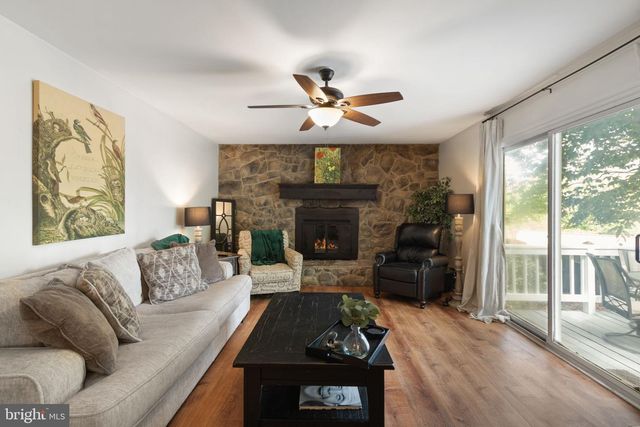 24 KNIGHTSBRIDGE WAY, Stafford, VA 22554