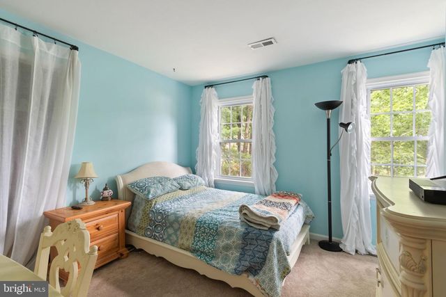 24 KNIGHTSBRIDGE WAY, Stafford, VA 22554