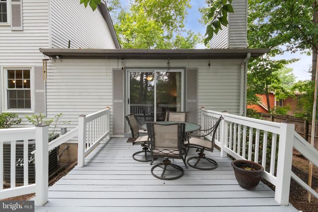 24 KNIGHTSBRIDGE WAY, Stafford, VA 22554