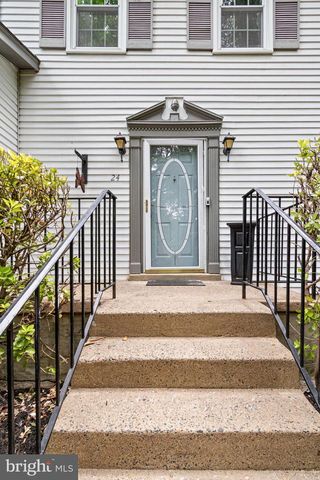 24 KNIGHTSBRIDGE WAY, Stafford, VA 22554