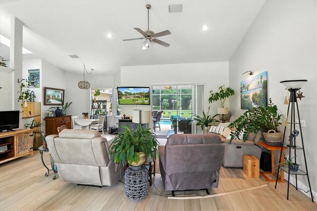 5245 N ALLAMANDRA DRIVE, Beverly Hills, FL 34465